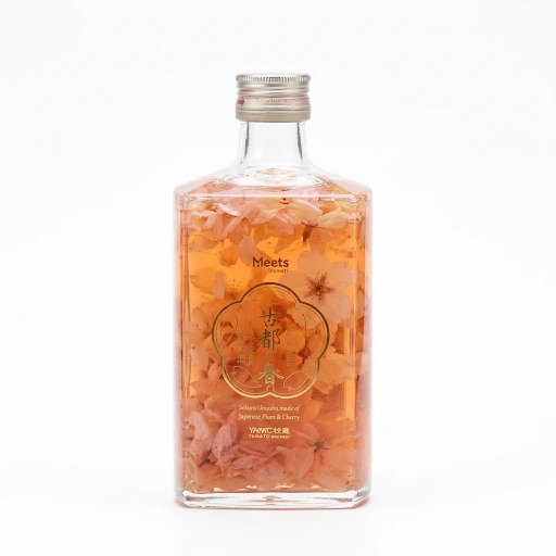 Yamato Japanese Cherry Blossom Plum Wine (Sakura Umeshu) 500ml - Image 2