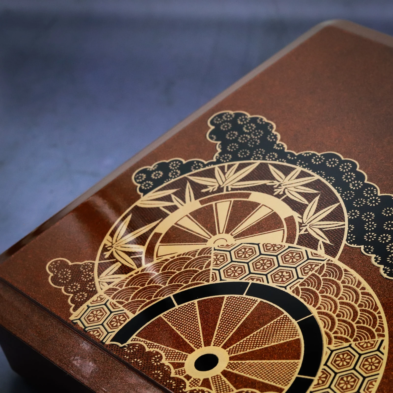 Yasuragi, Bronze Luxury Bento Box (5-Section), 310mm - Image 2